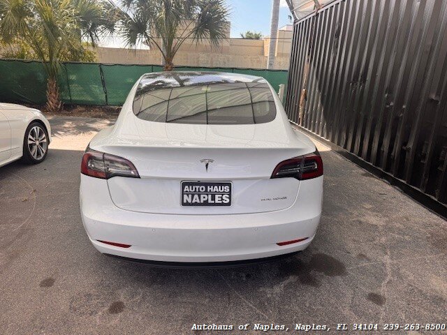 2022 Tesla Model 3 Long Range   - Photo 9 - Naples, FL 34104