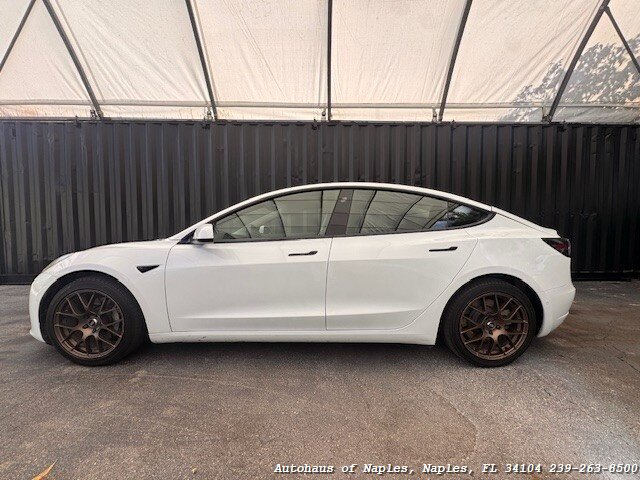 2022 Tesla Model 3 Long Range   - Photo 6 - Naples, FL 34104