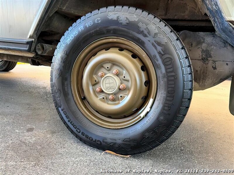 1994 Mercedes-Benz Puch 230 GE   - Photo 12 - Naples, FL 34104