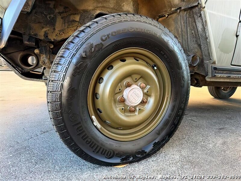 1994 Mercedes-Benz Puch 230 GE   - Photo 13 - Naples, FL 34104