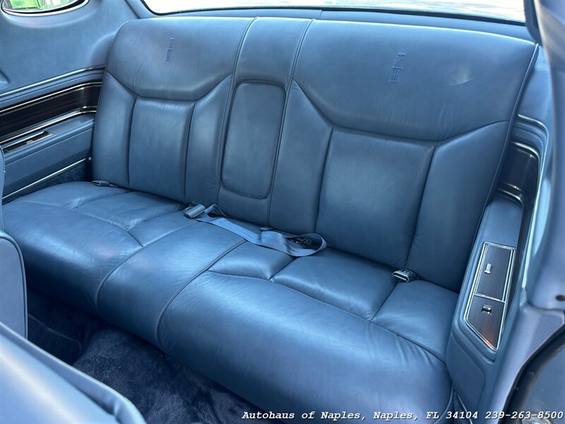 1983 Lincoln Mark VI photo