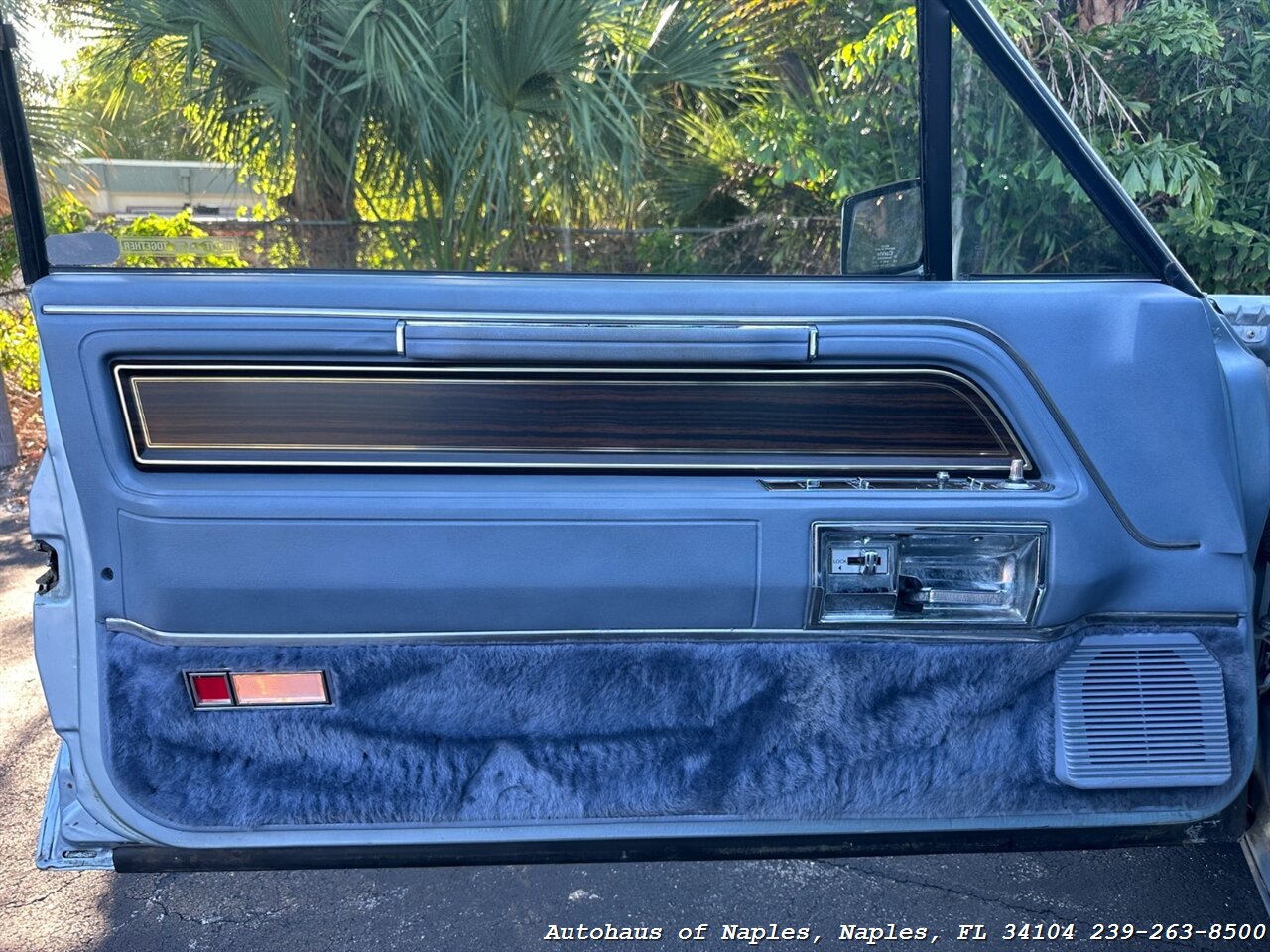 1983 Lincoln Mark VI Signature   - Photo 21 - Naples, FL 34104