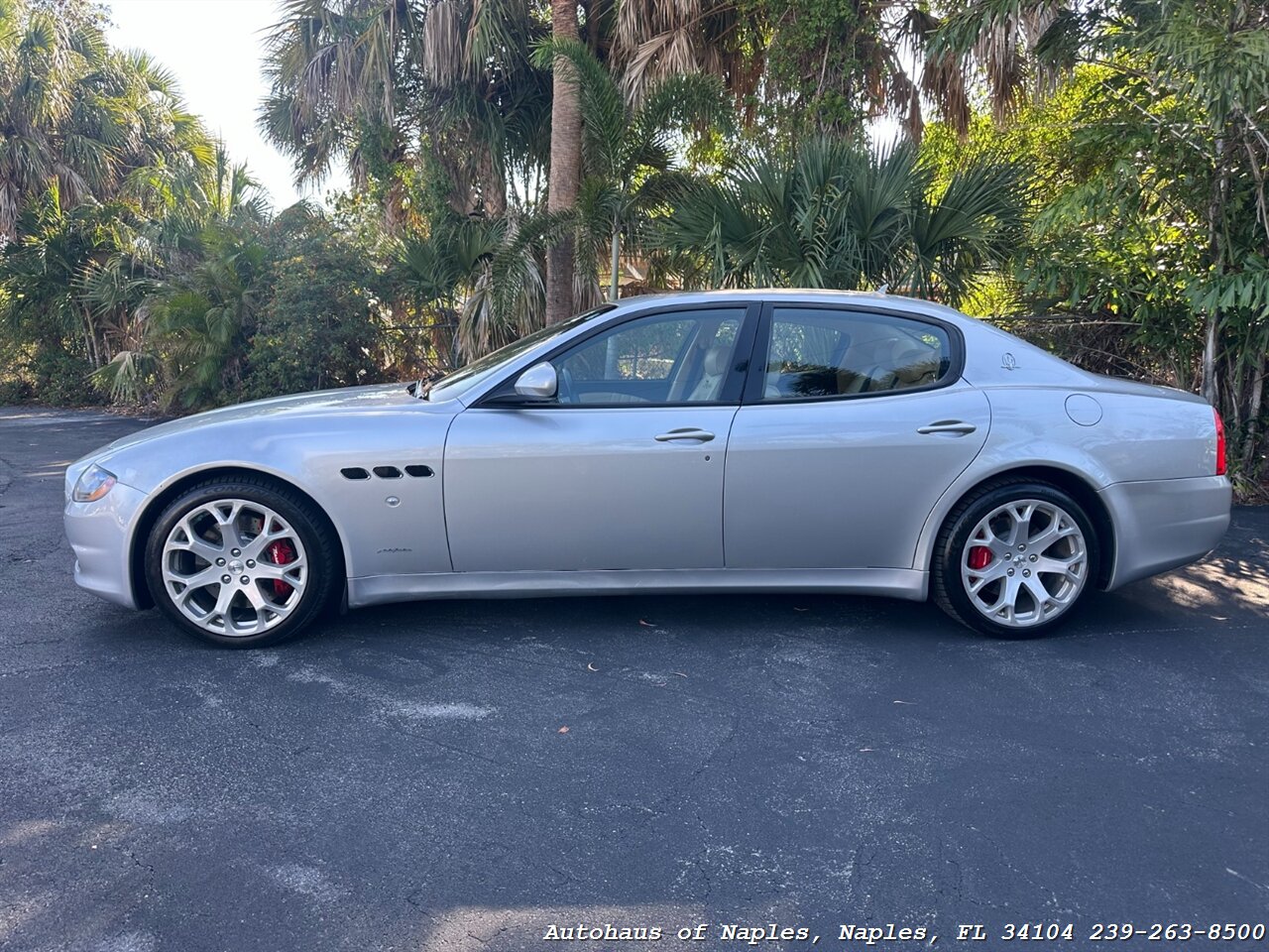 2012 Maserati Quattroporte S   - Photo 5 - Naples, FL 34104