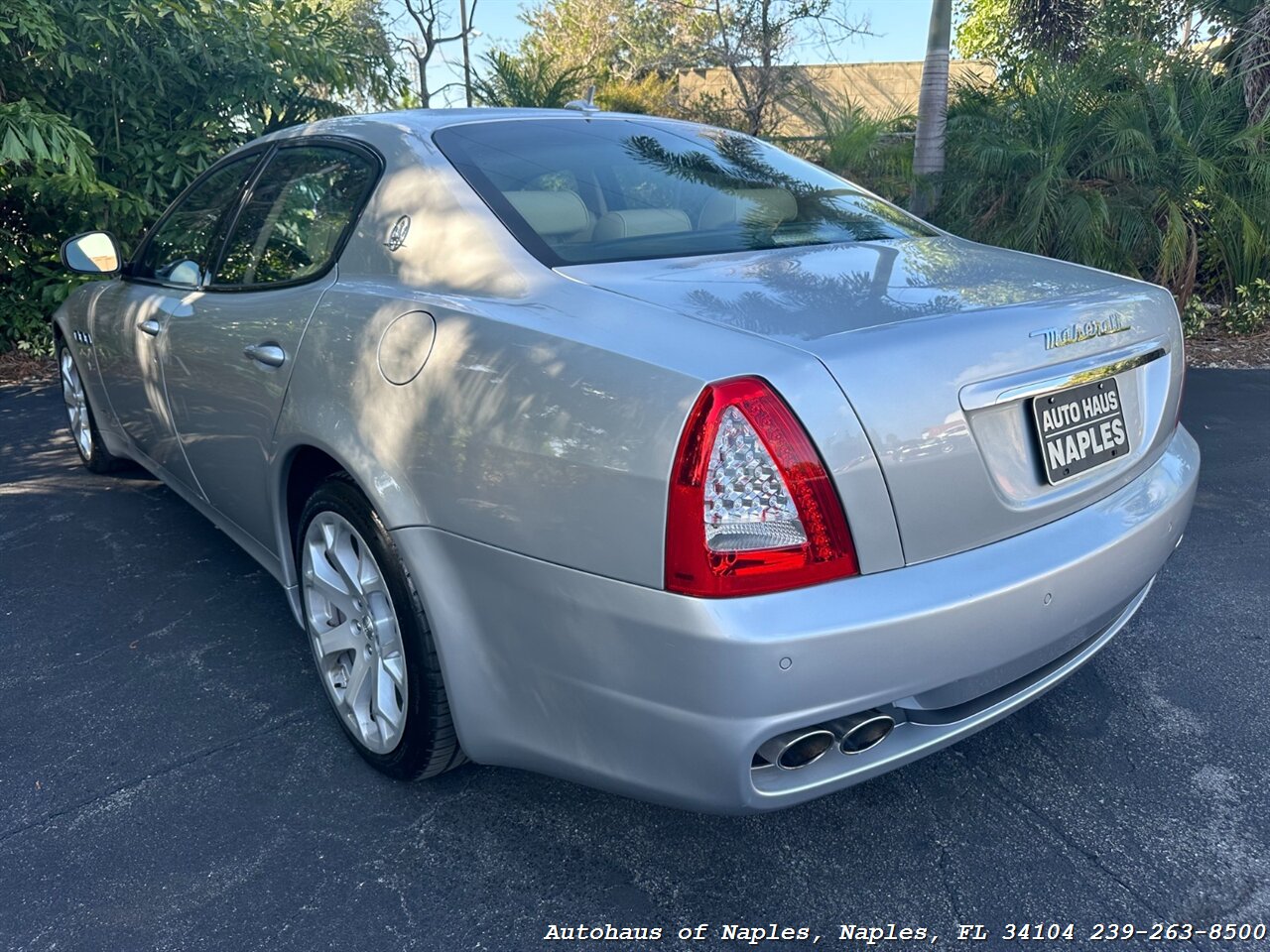 2012 Maserati Quattroporte S   - Photo 12 - Naples, FL 34104