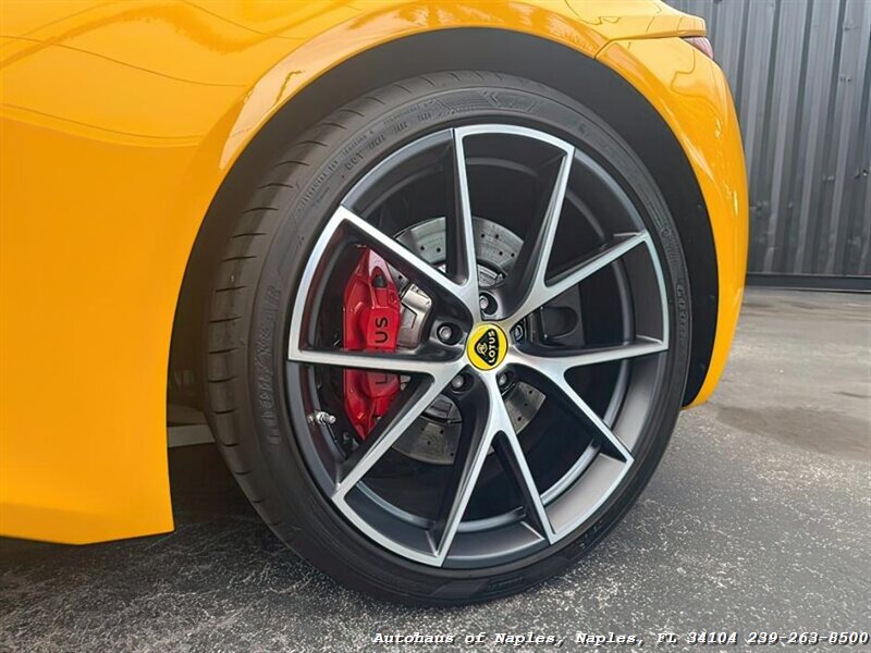 2024 Lotus Emira V6 First Edition   - Photo 12 - Naples, FL 34104