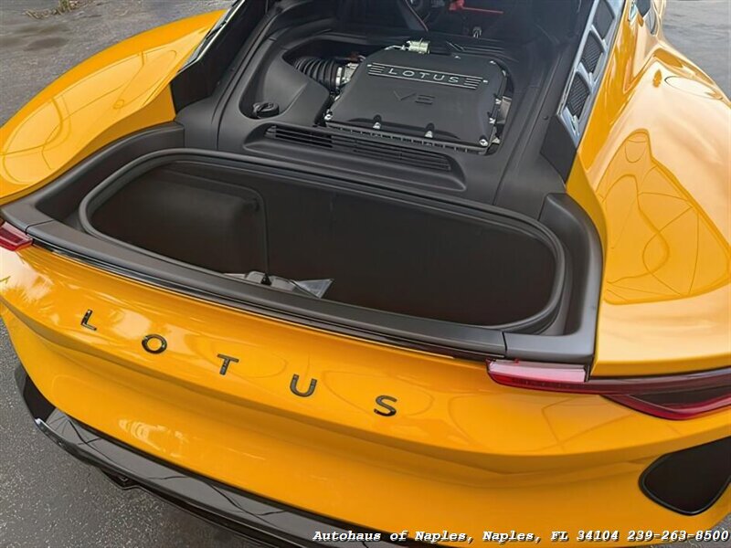 2024 Lotus Emira V6 First Edition   - Photo 14 - Naples, FL 34104