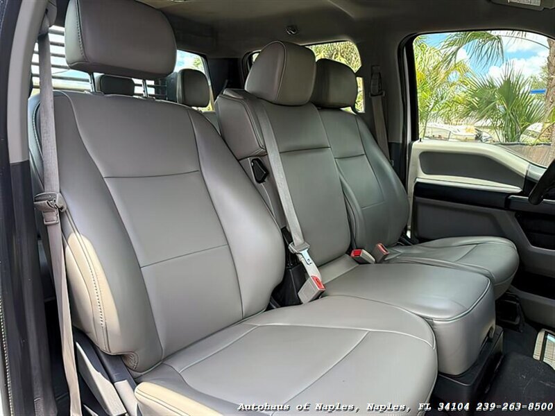 2019 Ford F-350 Super Duty XL   - Photo 25 - Naples, FL 34104