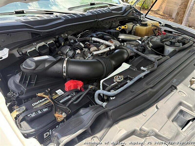 2019 Ford F-350 Super Duty XL   - Photo 14 - Naples, FL 34104