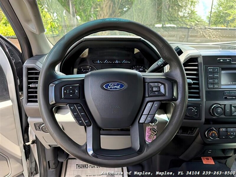 2019 Ford F-350 Super Duty XL   - Photo 30 - Naples, FL 34104