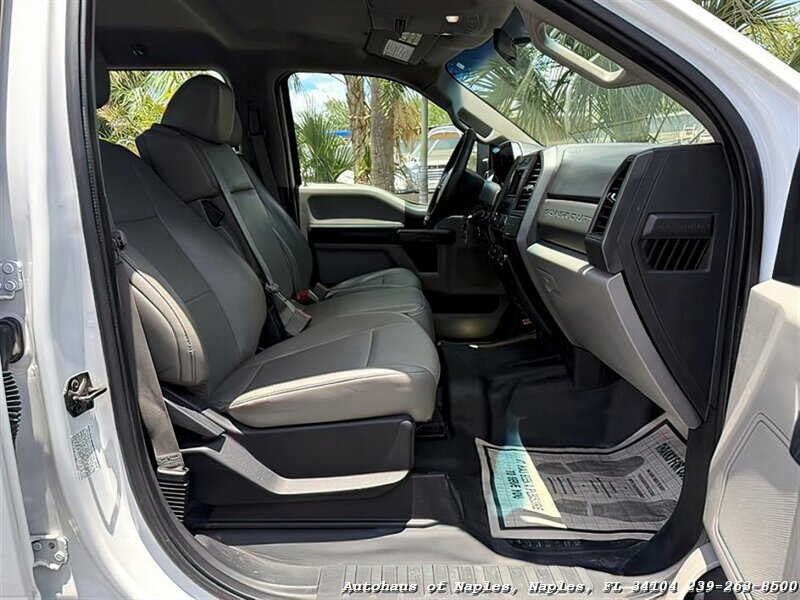 2019 Ford F-350 Super Duty XL   - Photo 24 - Naples, FL 34104