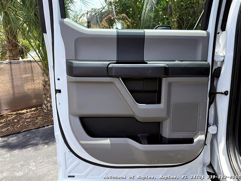 2019 Ford F-350 Super Duty XL   - Photo 22 - Naples, FL 34104
