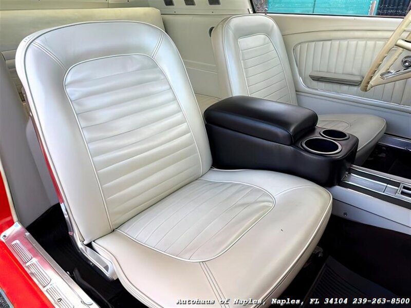 1965 Ford Mustang 2+2 Fastback 289   - Photo 33 - Naples, FL 34104