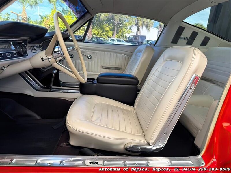 1965 Ford Mustang 2+2 Fastback 289   - Photo 26 - Naples, FL 34104