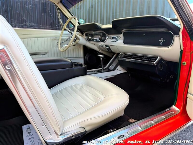 1965 Ford Mustang 2+2 Fastback 289   - Photo 31 - Naples, FL 34104