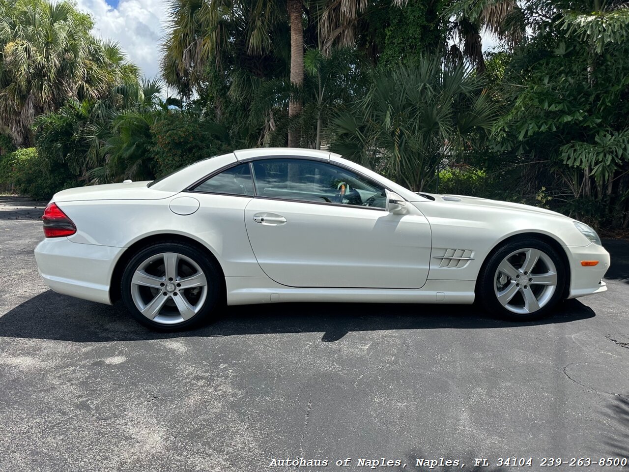 2009 Mercedes-Benz SL 550   - Photo 11 - Naples, FL 34104