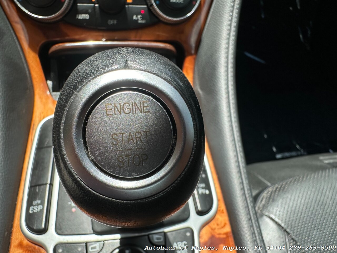 2009 Mercedes-Benz SL 550   - Photo 31 - Naples, FL 34104