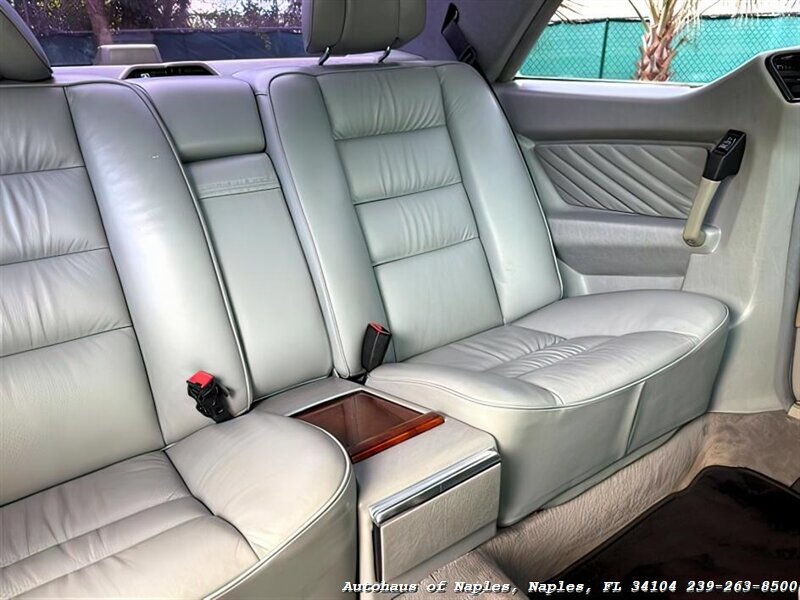 1991 Mercedes-Benz 560 SEC   - Photo 25 - Naples, FL 34104
