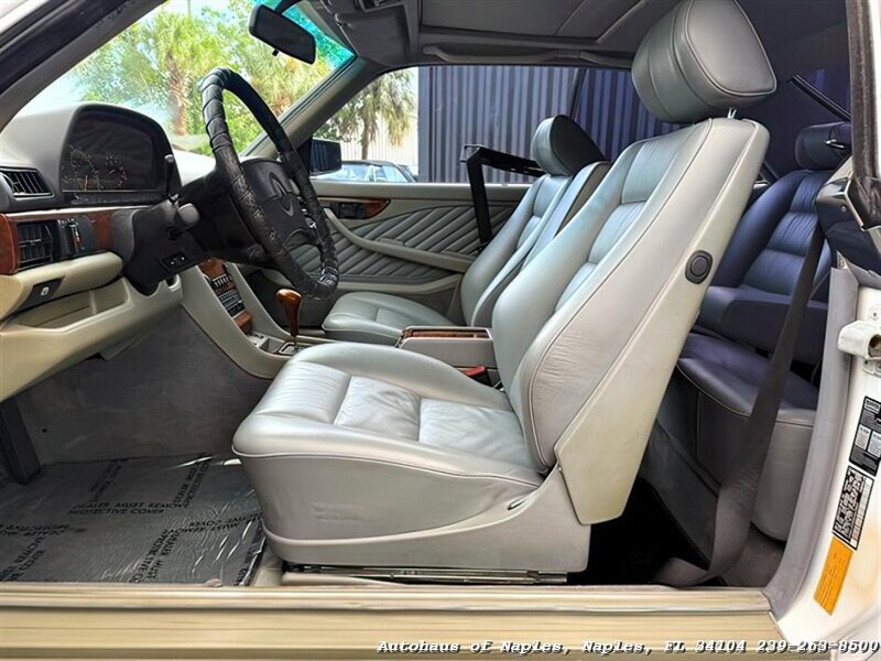 1991 Mercedes-Benz 560 SEC   - Photo 19 - Naples, FL 34104