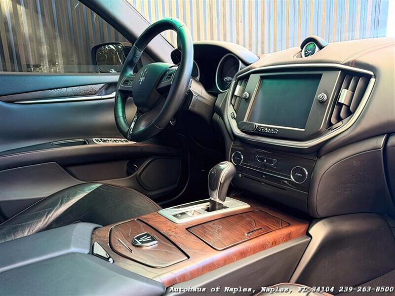 2016 Maserati Ghibli S - Photo 26 - Naples, FL 34104