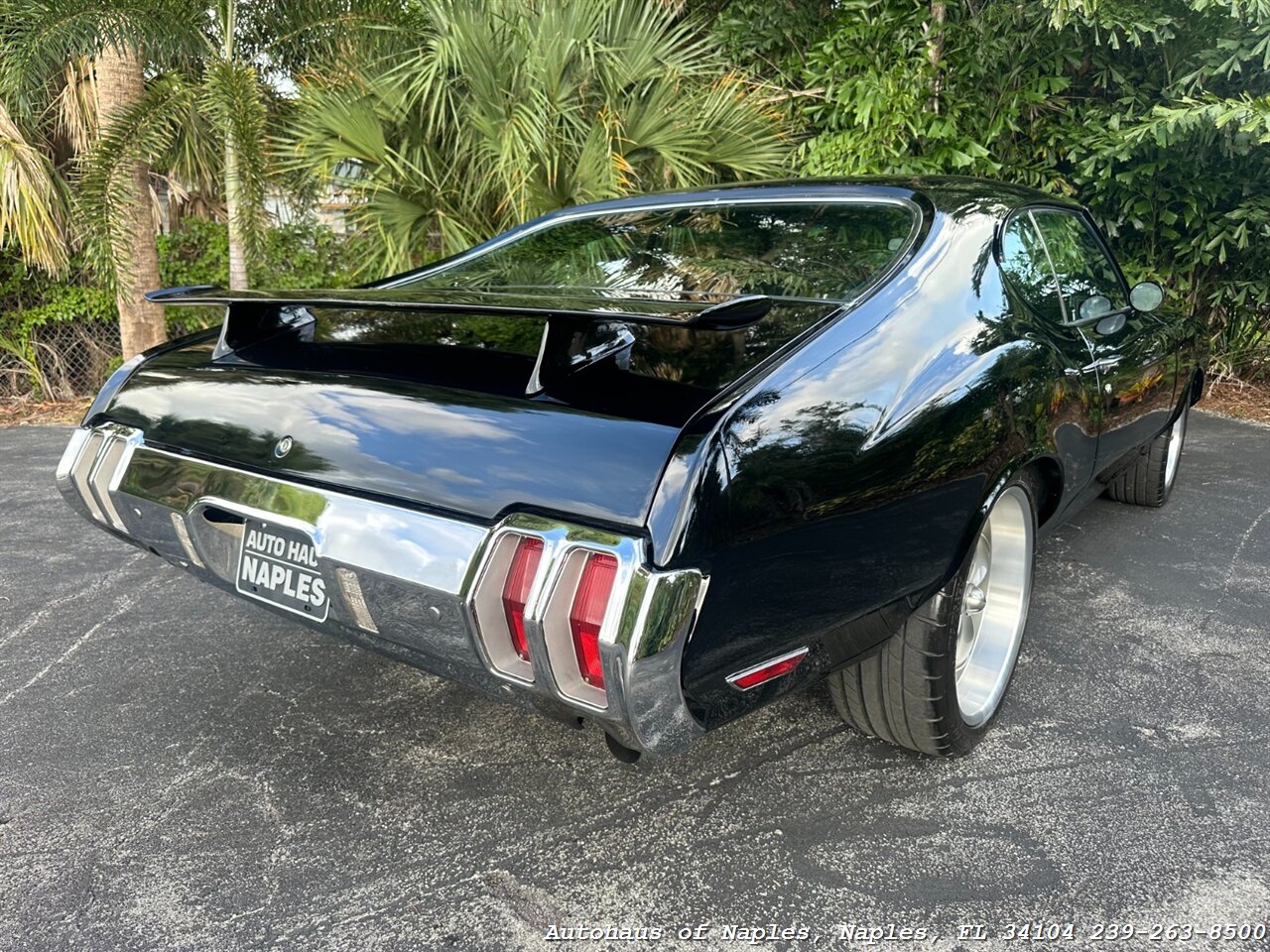 1970 Oldsmobile Cutlass   - Photo 15 - Naples, FL 34104