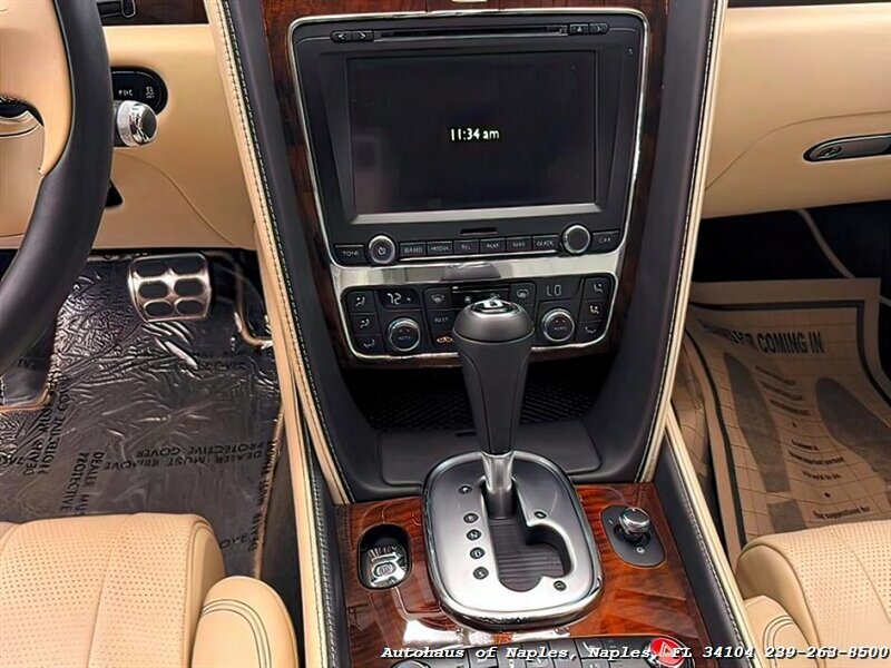 2015 Bentley Flying Spur V8   - Photo 57 - Naples, FL 34104