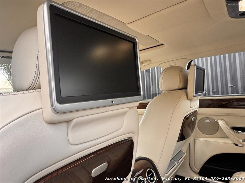 2015 Bentley Flying Spur V8   - Photo 32 - Naples, FL 34104