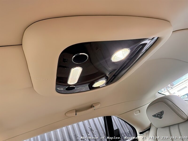 2015 Bentley Flying Spur V8   - Photo 65 - Naples, FL 34104