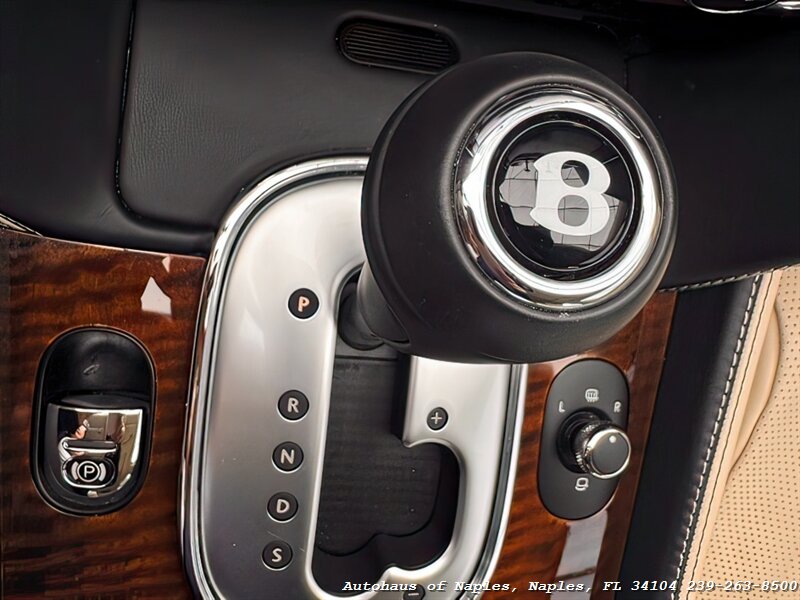 2015 Bentley Flying Spur V8   - Photo 59 - Naples, FL 34104