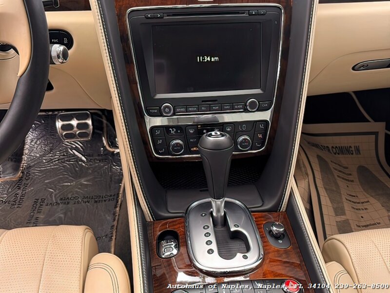 2015 Bentley Flying Spur V8   - Photo 57 - Naples, FL 34104