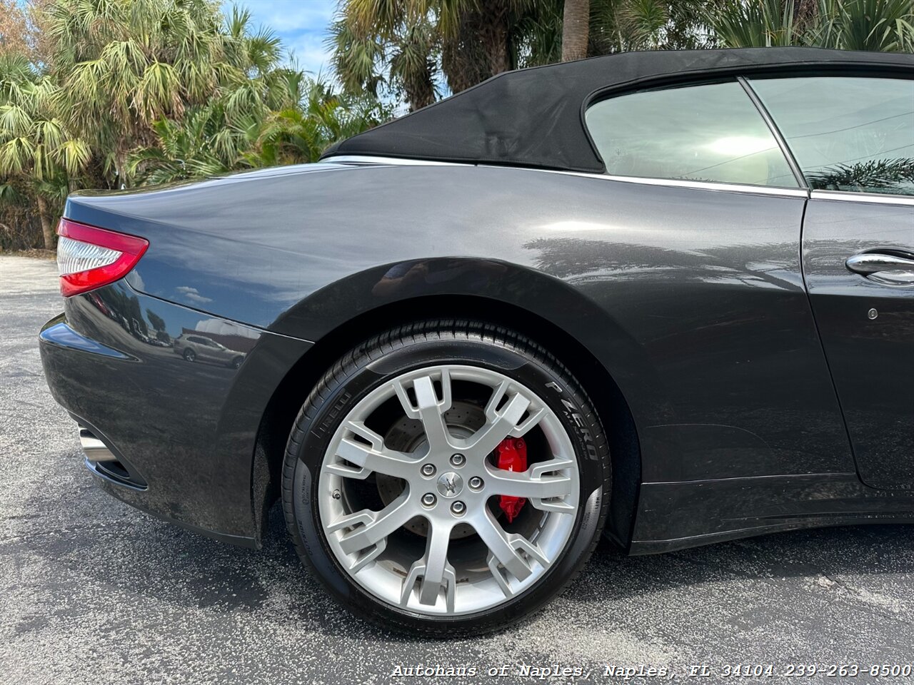 2014 Maserati GranTurismo   - Photo 19 - Naples, FL 34104