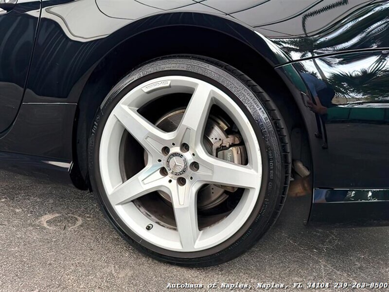 2016 Mercedes-Benz SL 550 - Photo 12 - Naples, FL 34104