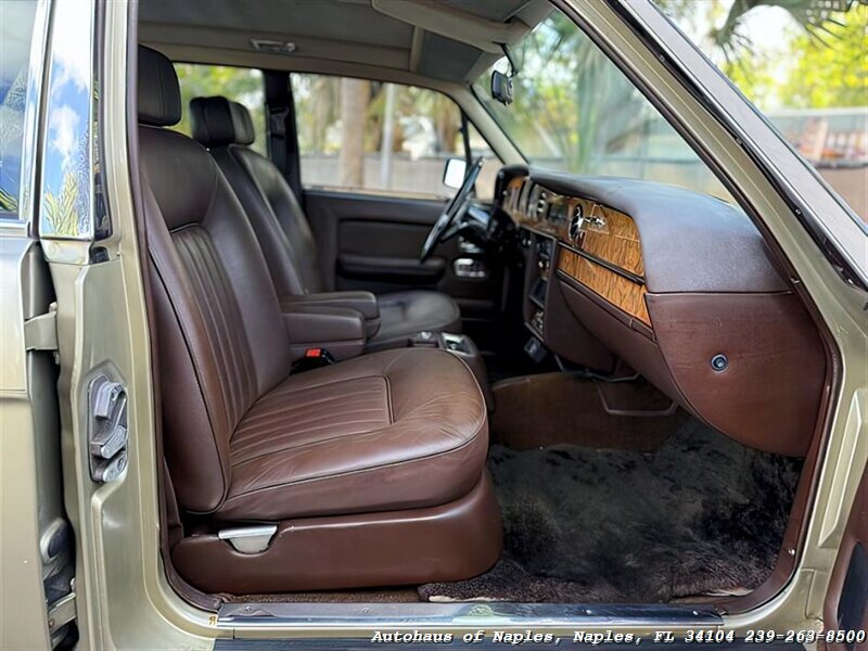 1981 Rolls-Royce Silver Spur - Photo 52 - Naples, FL 34104
