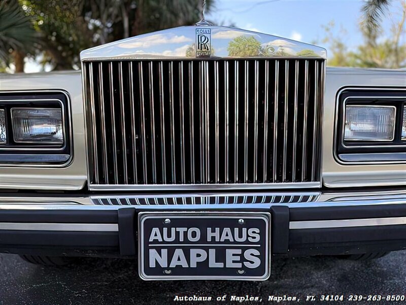1981 Rolls-Royce Silver Spur - Photo 10 - Naples, FL 34104