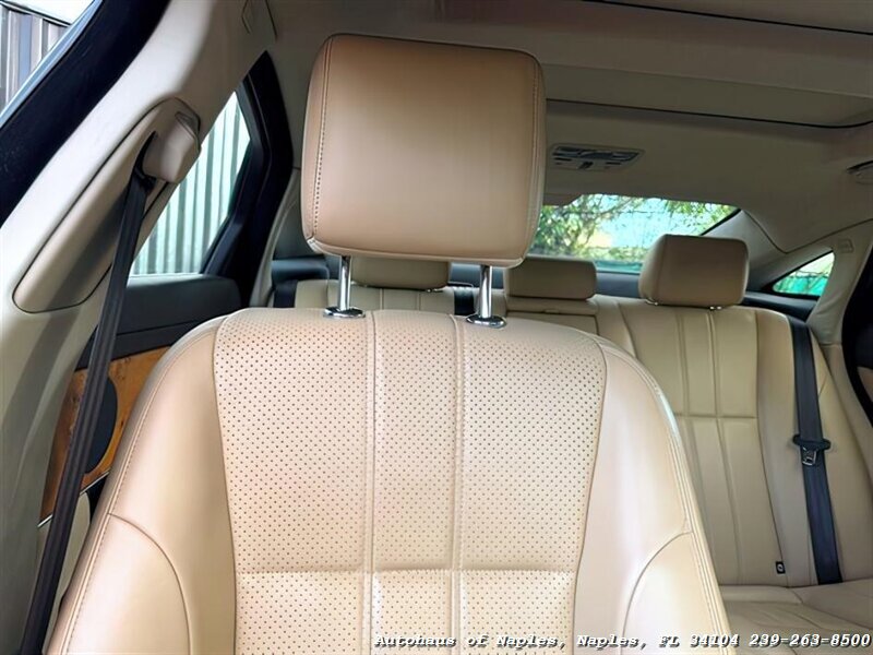 2011 Jaguar XJ   - Photo 26 - Naples, FL 34104
