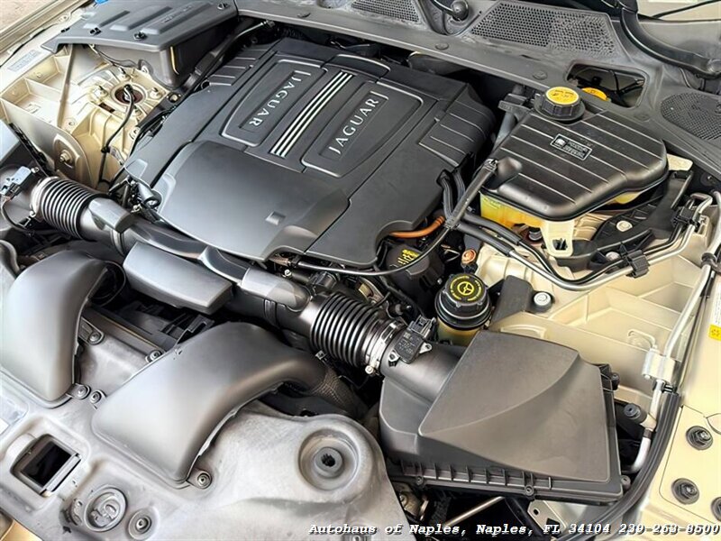 2011 Jaguar XJ   - Photo 28 - Naples, FL 34104