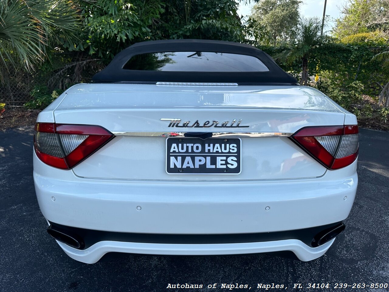 2015 Maserati GranTurismo Sport   - Photo 9 - Naples, FL 34104