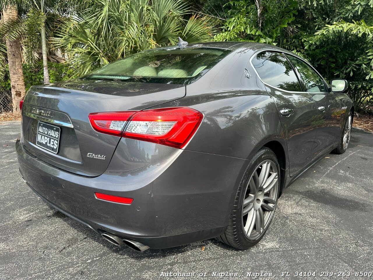 2016 Maserati Ghibli S   - Photo 9 - Naples, FL 34104