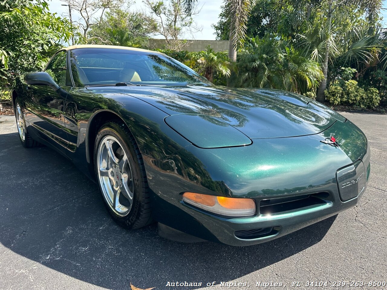 2001 Chevrolet Corvette   - Photo 1 - Naples, FL 34104