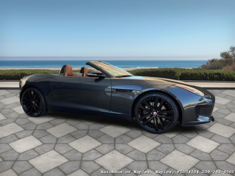 2019 Jaguar F-TYPE P340  