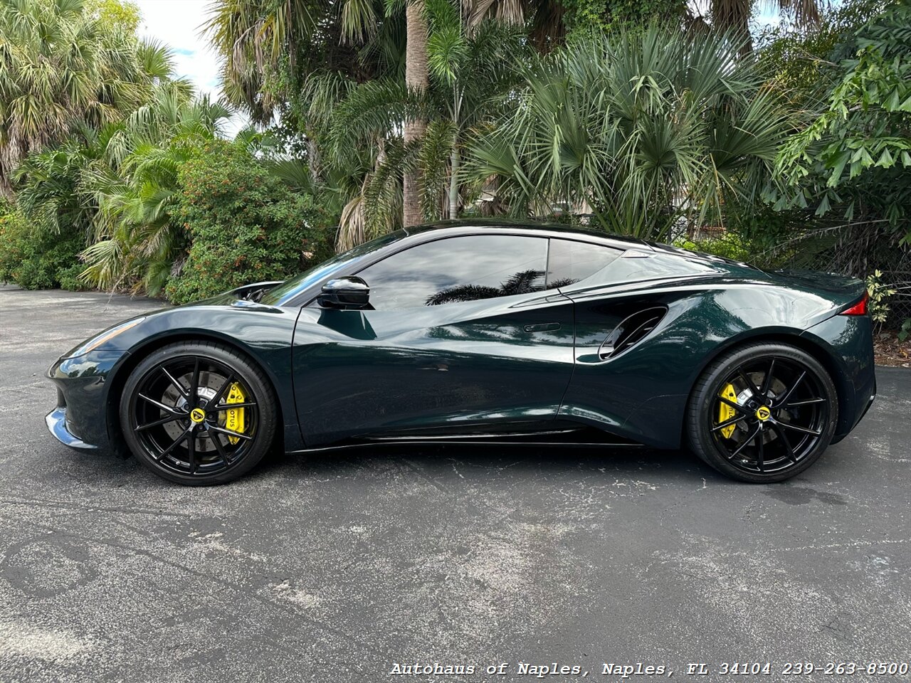 2024 Lotus Emira V6 First Edition   - Photo 5 - Naples, FL 34104