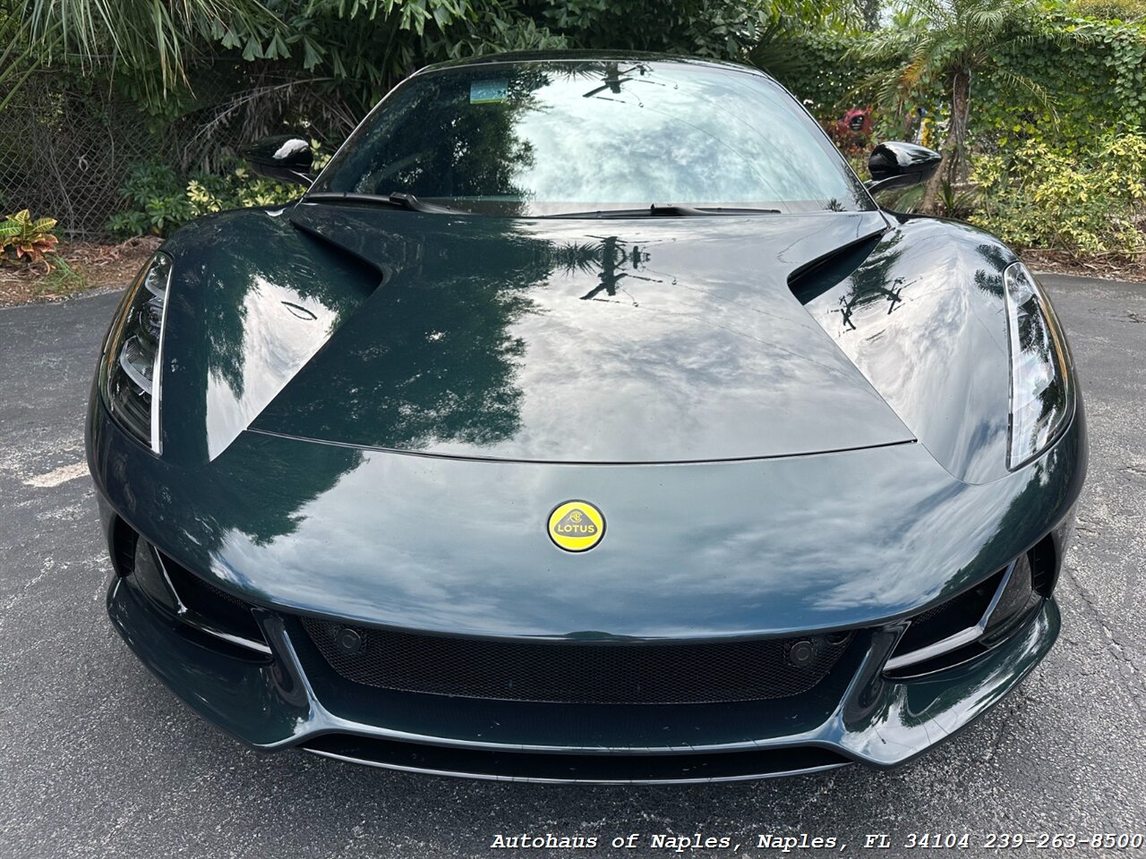 2024 Lotus Emira V6 First Edition   - Photo 3 - Naples, FL 34104