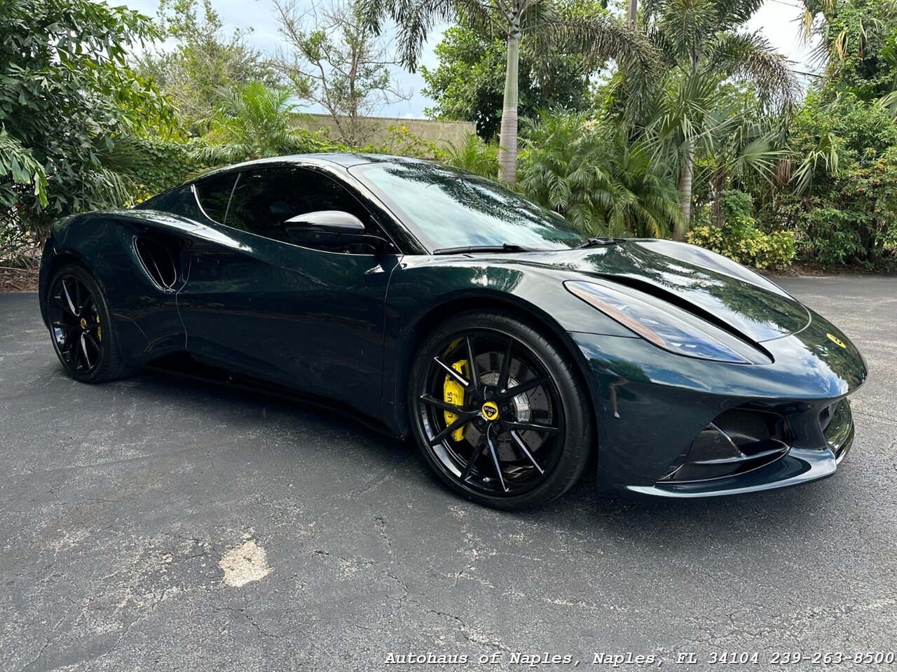 2024 Lotus Emira V6 First Edition   - Photo 2 - Naples, FL 34104