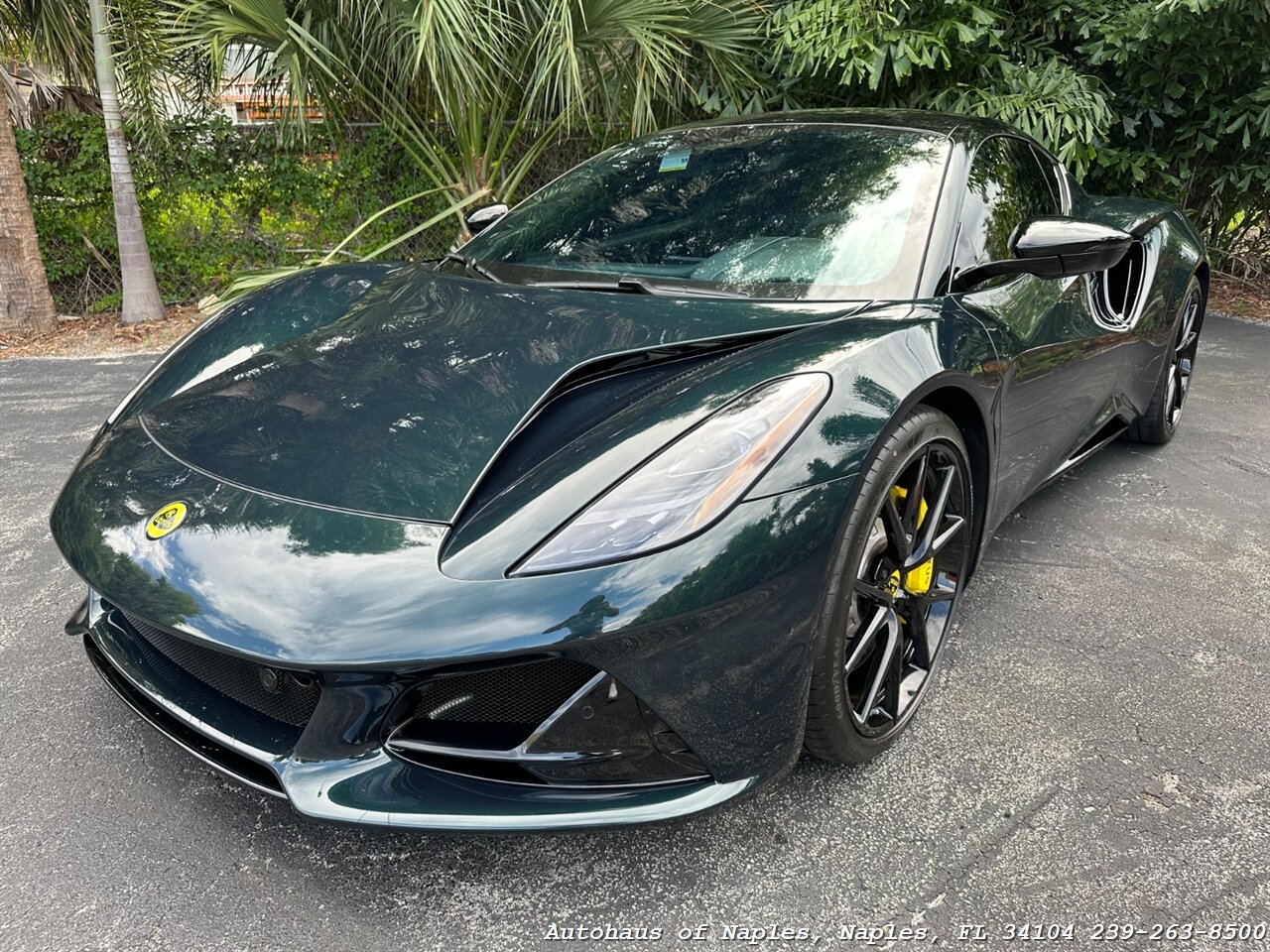 2024 Lotus Emira V6 First Edition   - Photo 4 - Naples, FL 34104