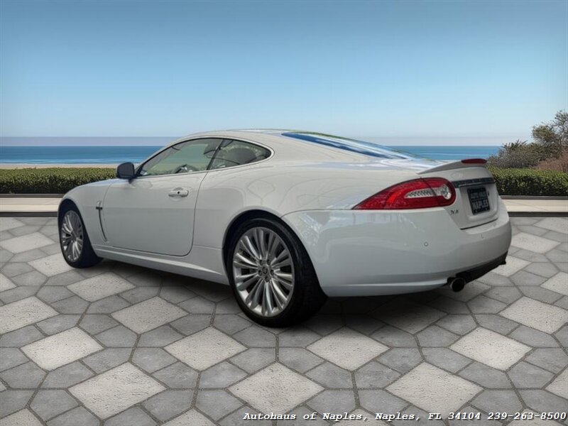2011 Jaguar XK   - Photo 6 - Naples, FL 34104