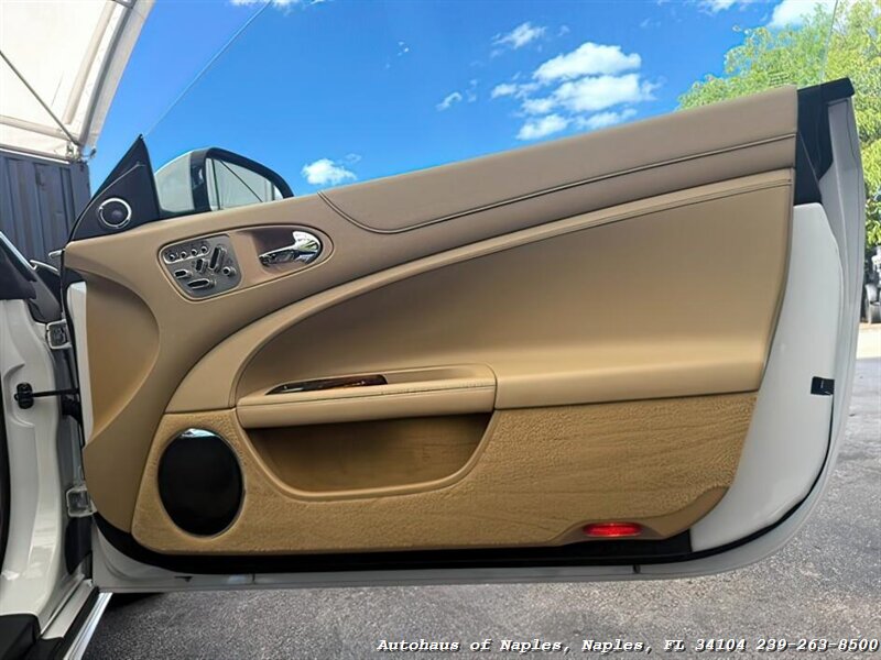 2011 Jaguar XK   - Photo 22 - Naples, FL 34104