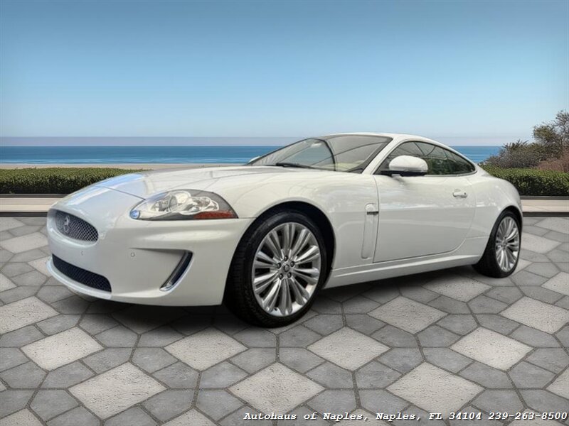 2011 Jaguar XK   - Photo 4 - Naples, FL 34104