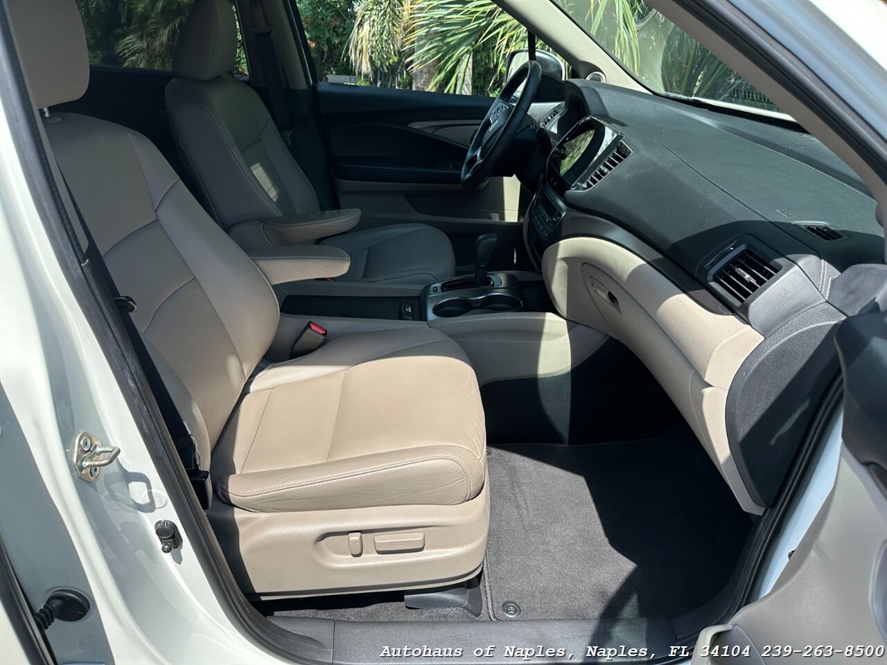 2019 Honda Pilot EX-L   - Photo 25 - Naples, FL 34104