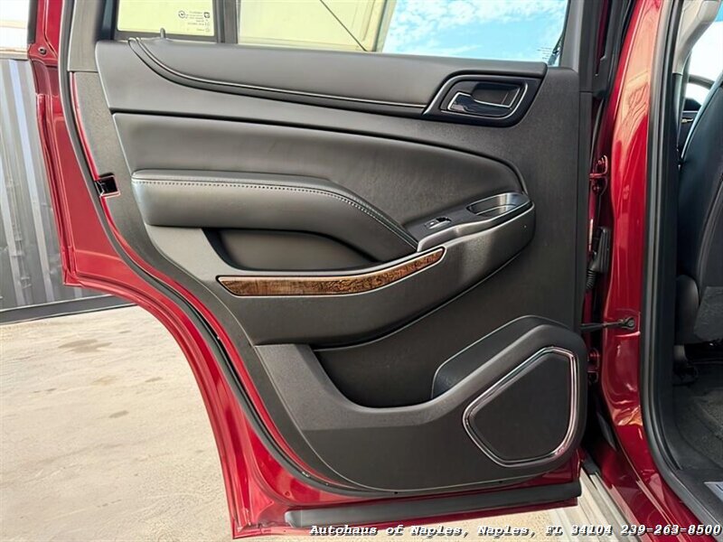 2016 Chevrolet Tahoe LT   - Photo 26 - Naples, FL 34104