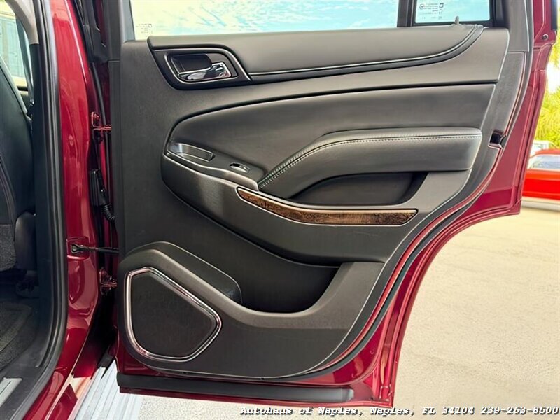2016 Chevrolet Tahoe LT   - Photo 33 - Naples, FL 34104