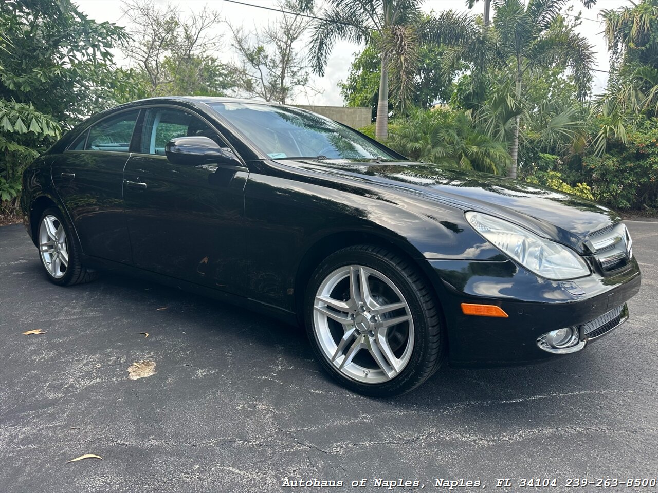 2009 Mercedes-Benz CLS CLS 550   - Photo 2 - Naples, FL 34104